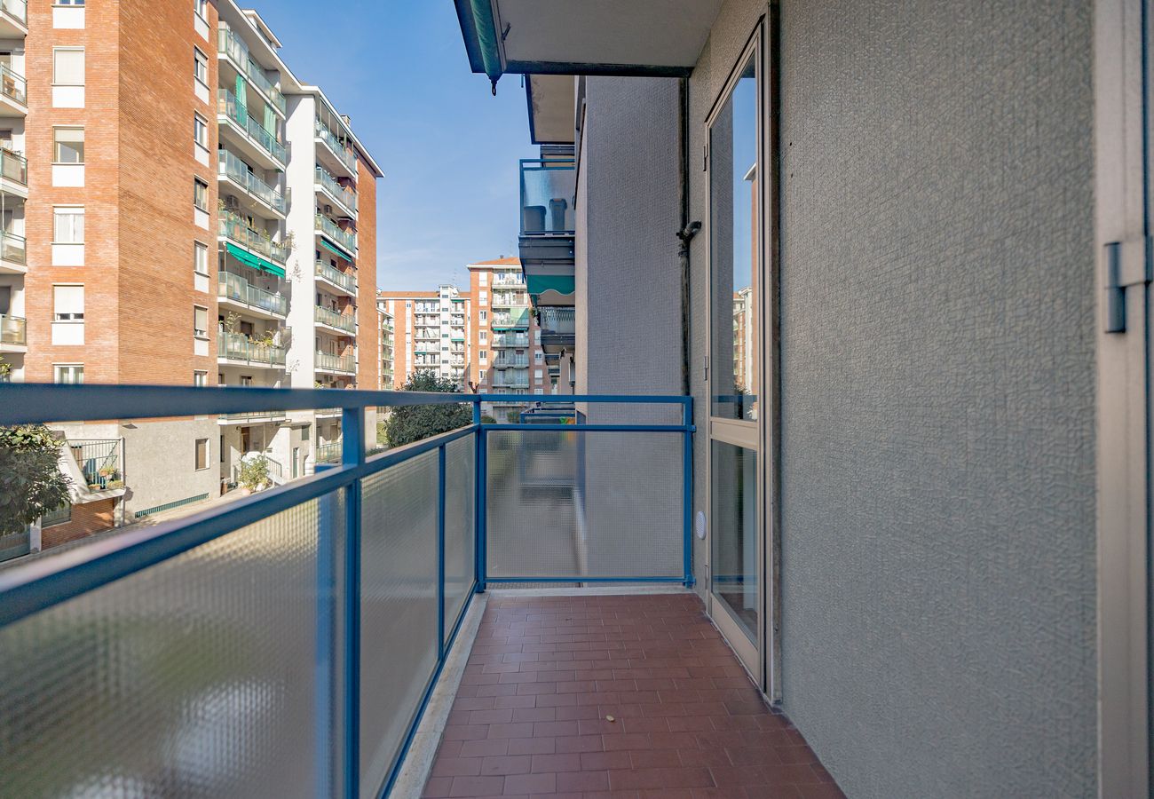 Appartamento a Milano - Bicocca Experience - 400mt MetroM5 Cà Granda