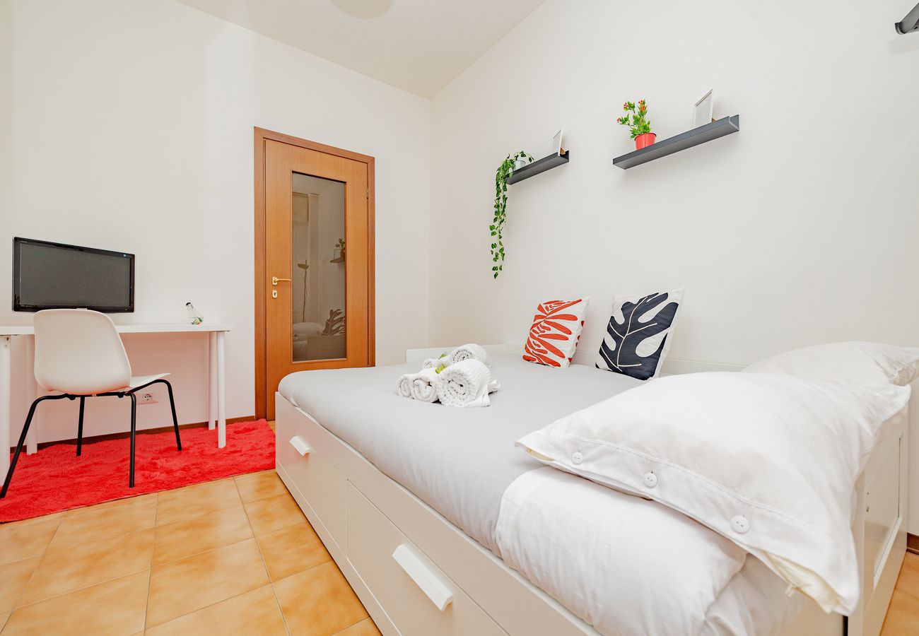 Appartamento a Milano - Bicocca Experience - 400mt MetroM5 Cà Granda
