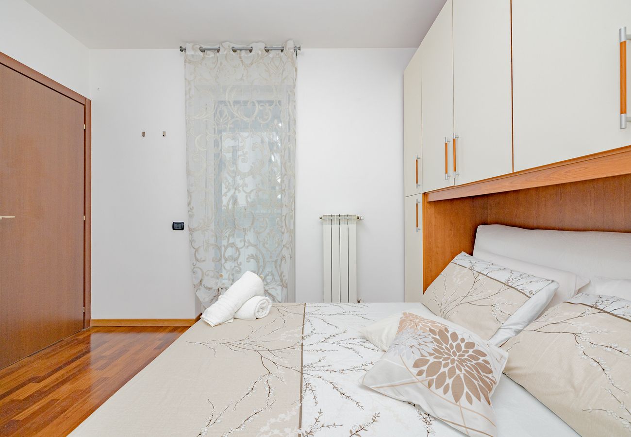 Appartamento a Milano - Skyline Milano-Terrazza e Box Auto Esclusivo