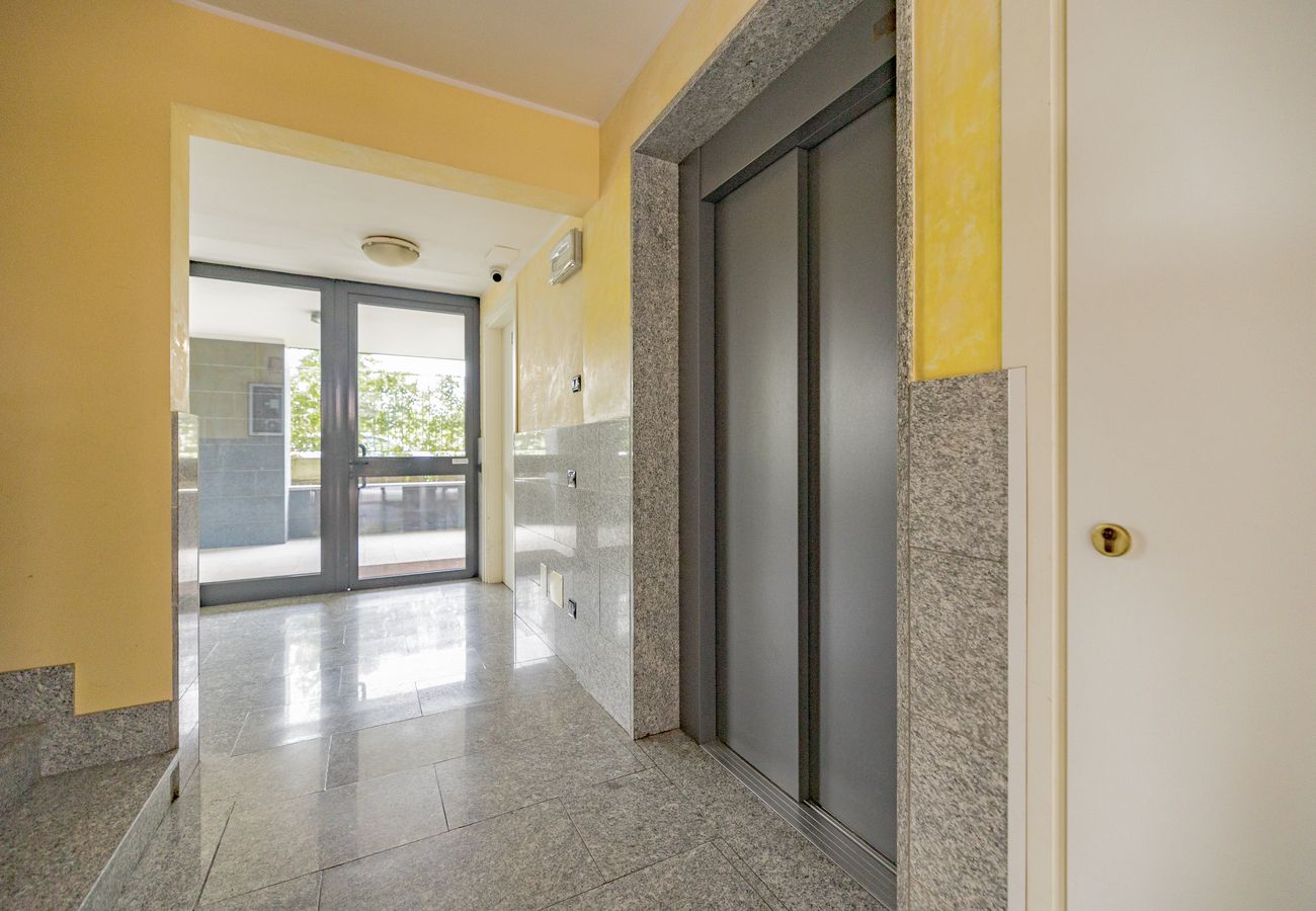 Appartamento a Milano - Skyline Milano-Terrazza e Box Auto Esclusivo