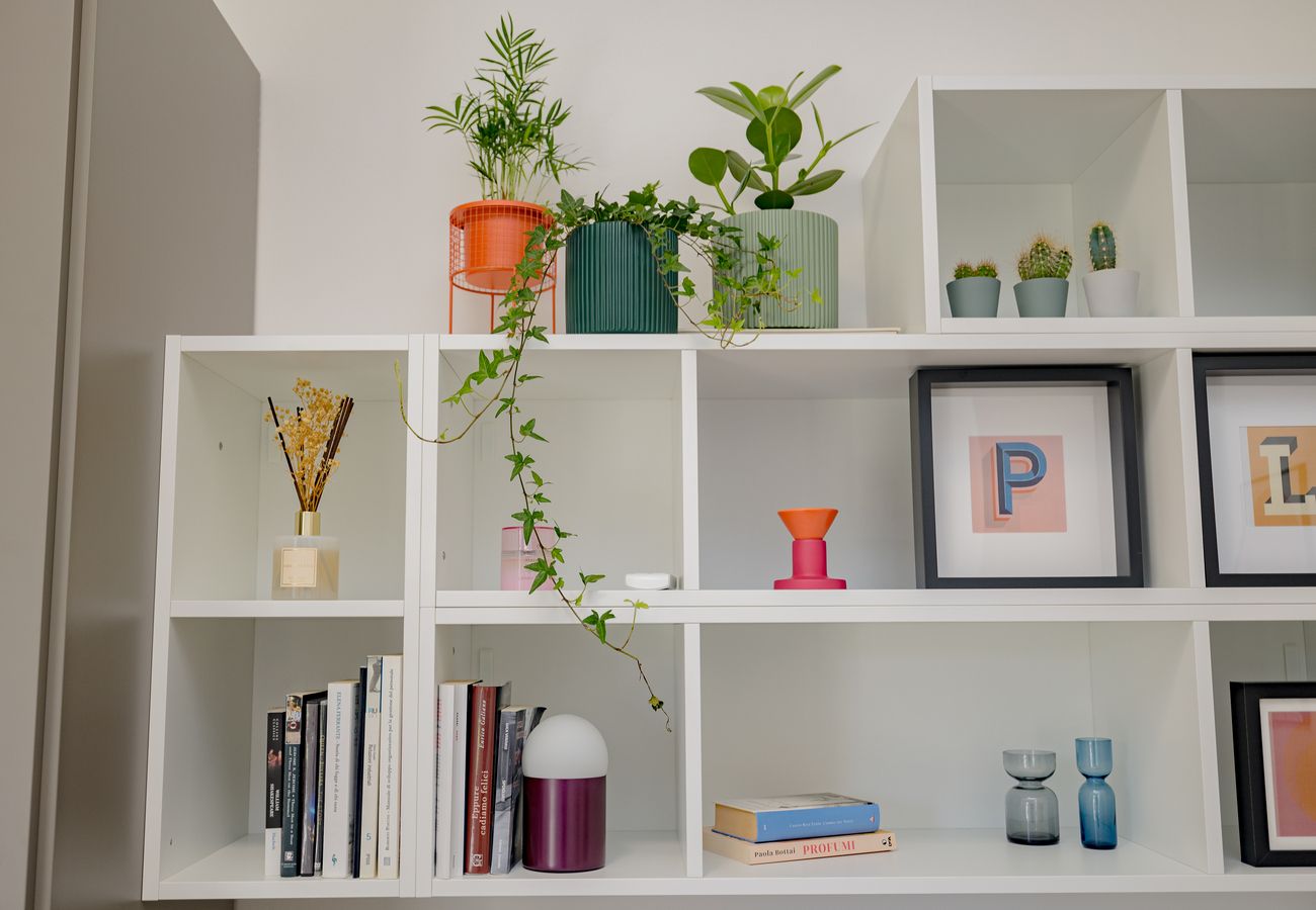Appartamento a Milano - Comfy & Chic vicino Famagosta e Università IULM