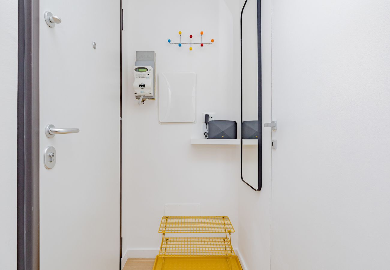 Appartamento a Milano - Comfy & Chic vicino Famagosta e Università IULM