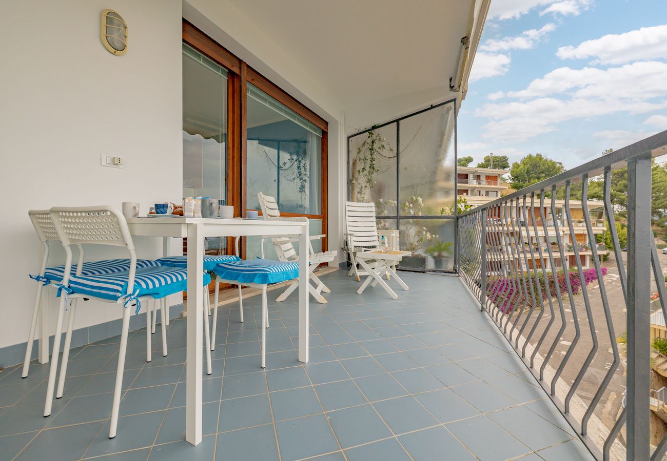 Appartamento a Cervo - Appartamento Vista Mare -MIMOSA BLU