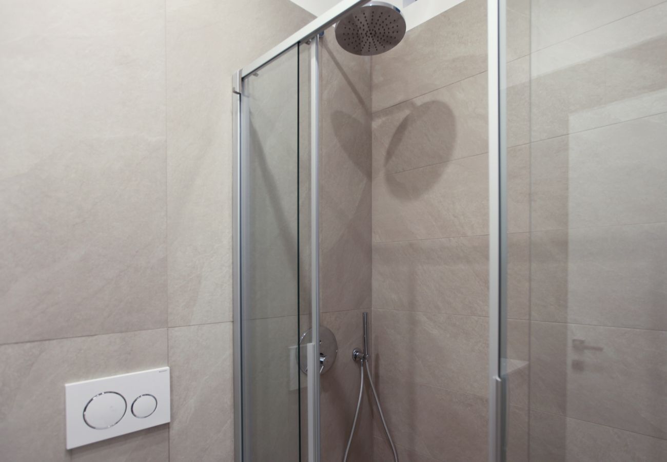 Appartamento a Milano - Cuore dei Navigli - Your Home