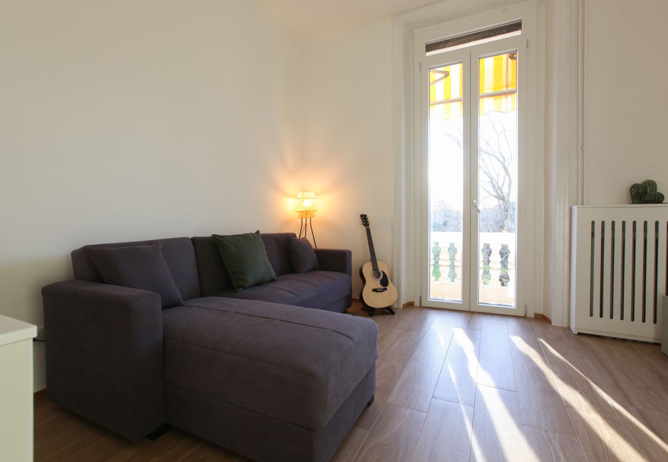 Appartamento a Milano - Cuore dei Navigli - Your Home