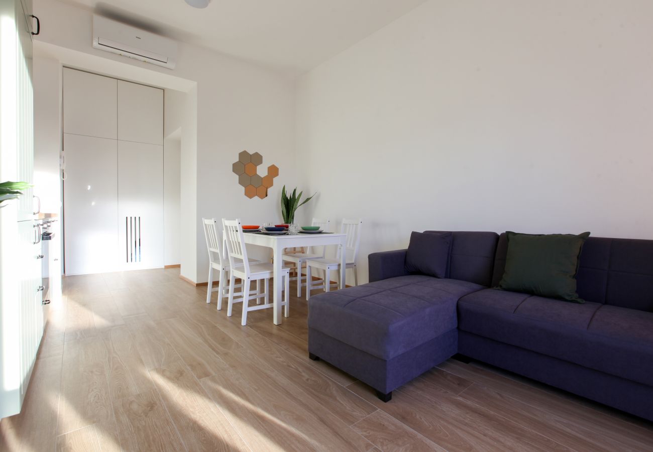 Appartamento a Milano - Cuore dei Navigli - Your Home
