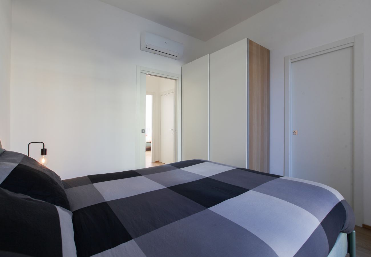 Appartamento a Milano - Cuore dei Navigli - Your Home