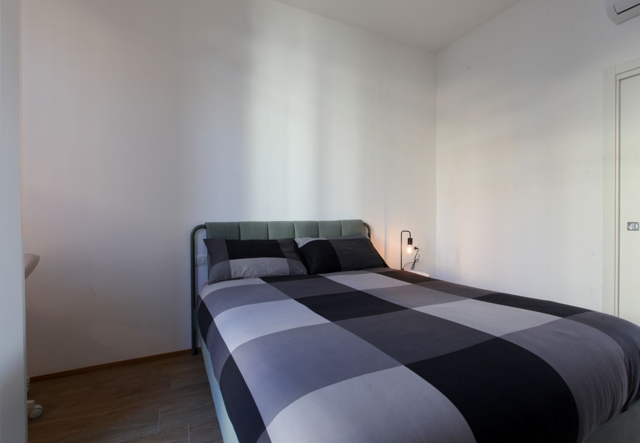 Appartamento a Milano - Cuore dei Navigli - Your Home