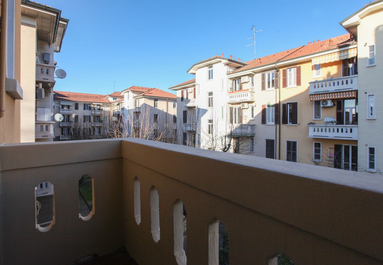 Appartamento a Milano - Cuore dei Navigli - Your Home