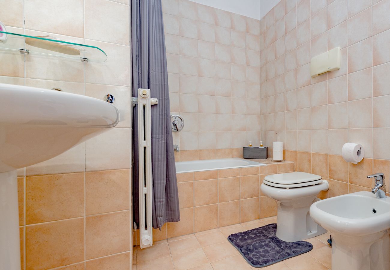 Apartamento en Milano - Arcimboldi's Terrace & Secure Parking